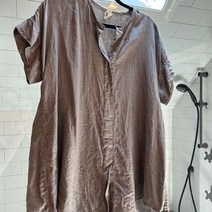 Elizabeth Suzann Gray Short Sleeve Top